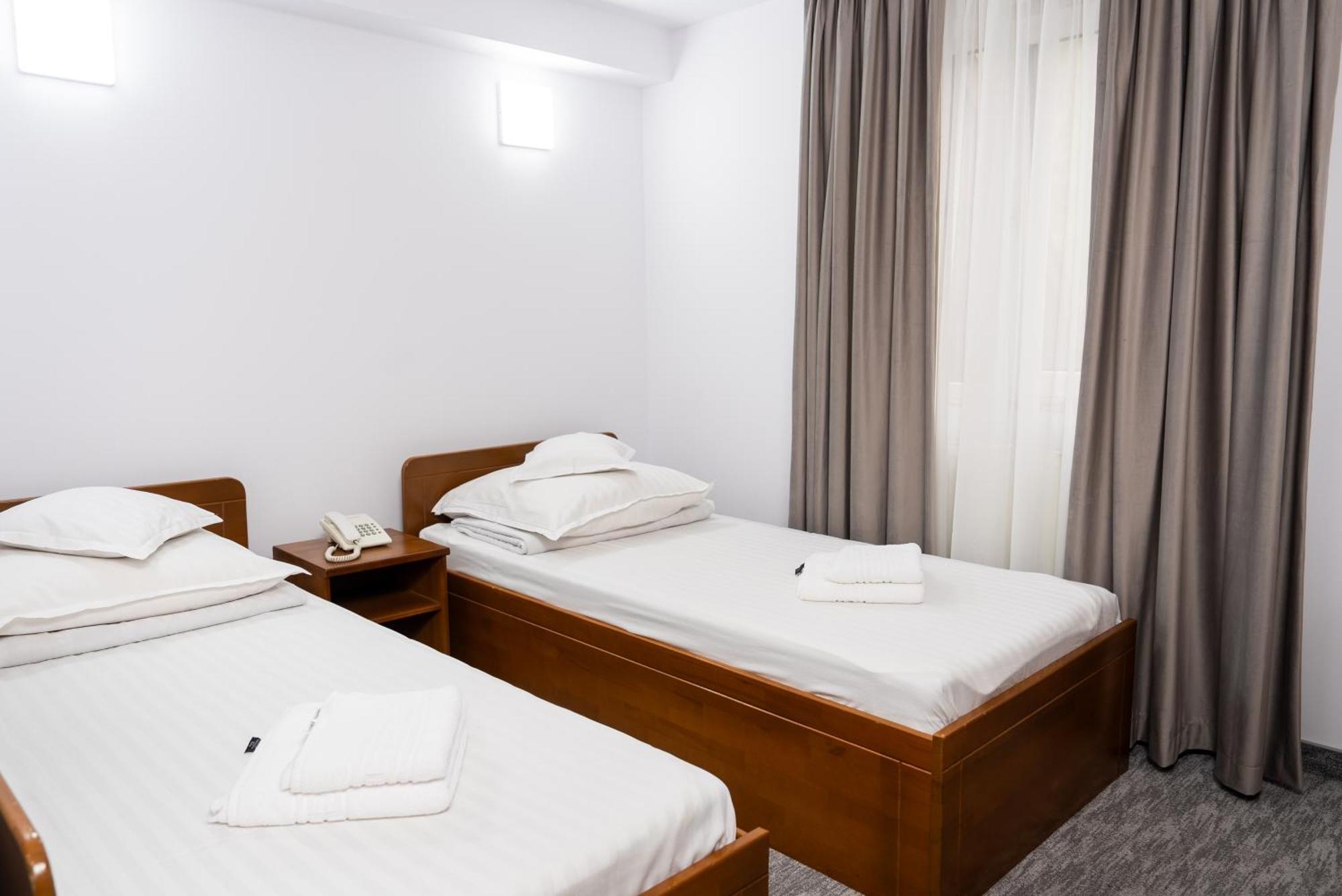 Hotel Casa De Piatra Scheia 외부 사진