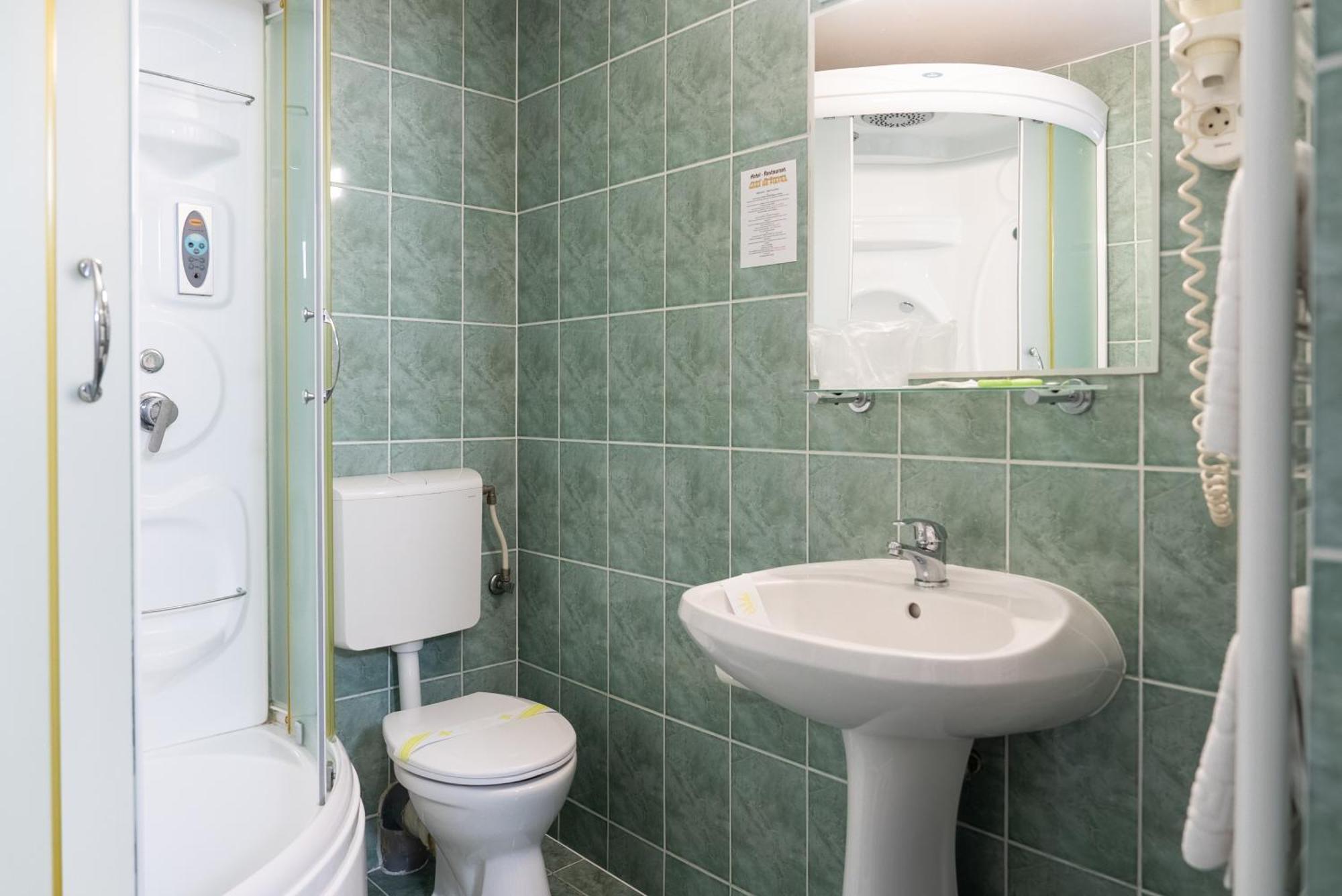 Hotel Casa De Piatra Scheia 외부 사진